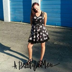 Meet your Posher, Cara